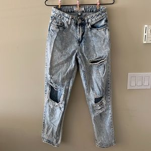 Acid Wash Boyfriend Jean